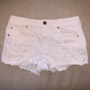 american eagle white ripped jeans